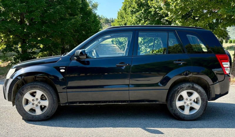 Suzuki Grand Vitara 1.9 DDiS 5 porte Crossover