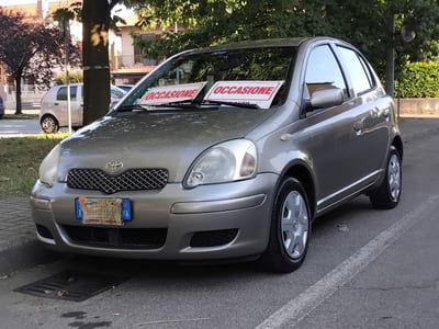 Toyota Yaris 16V cat 5 porte usata