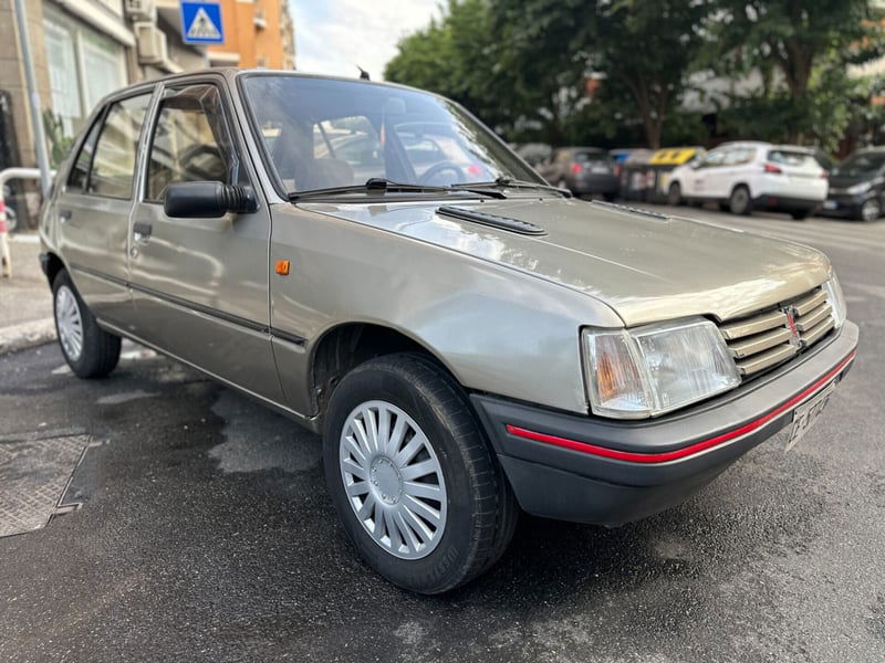 Peugeot 205 5 porte GL