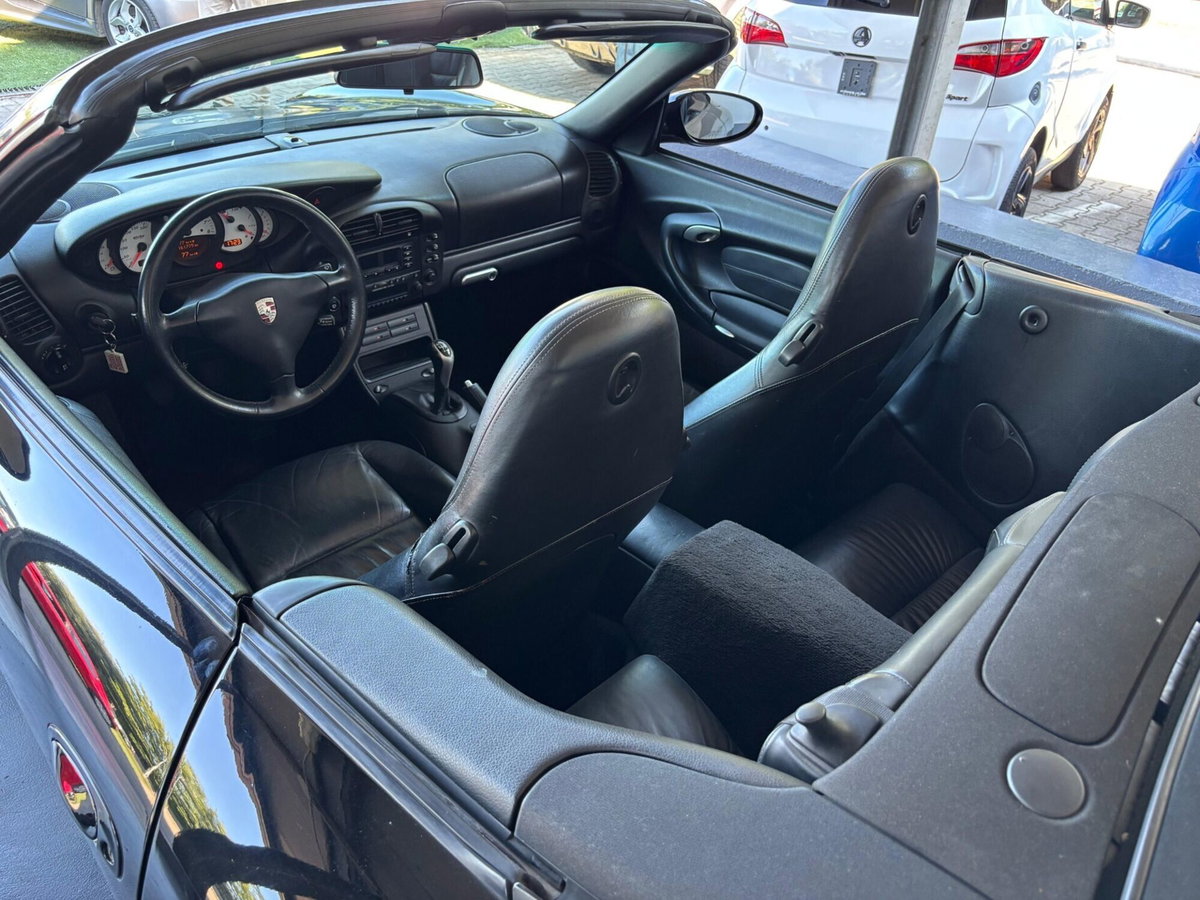 Porsche 911 Cabrio Carrera cat (16)