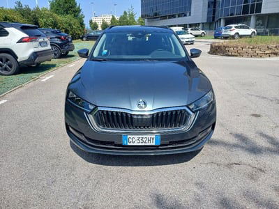 Skoda Octavia Station Wagon 2.0 TDI EVO SCR DSG Wagon Executive usata