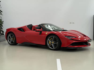 Ferrari SF90 Coupé SF90 Stradale usata