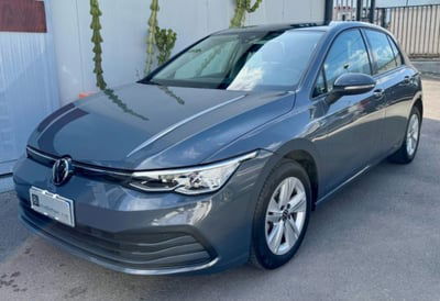 Volkswagen Golf Variant 2.0 TDI SCR DSG Life usata