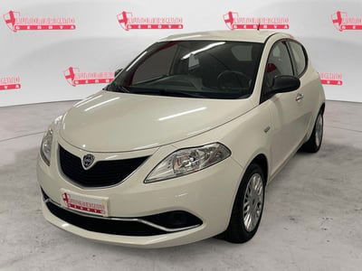 Lancia Ypsilon 1.2 69 CV 5 porte Silver