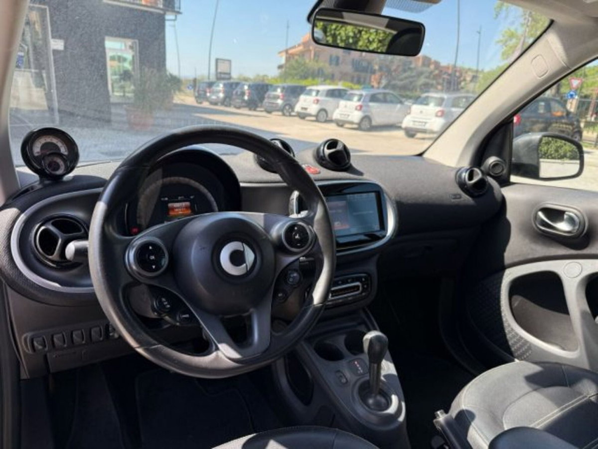 smart Fortwo 70 1.0 Youngster (18)