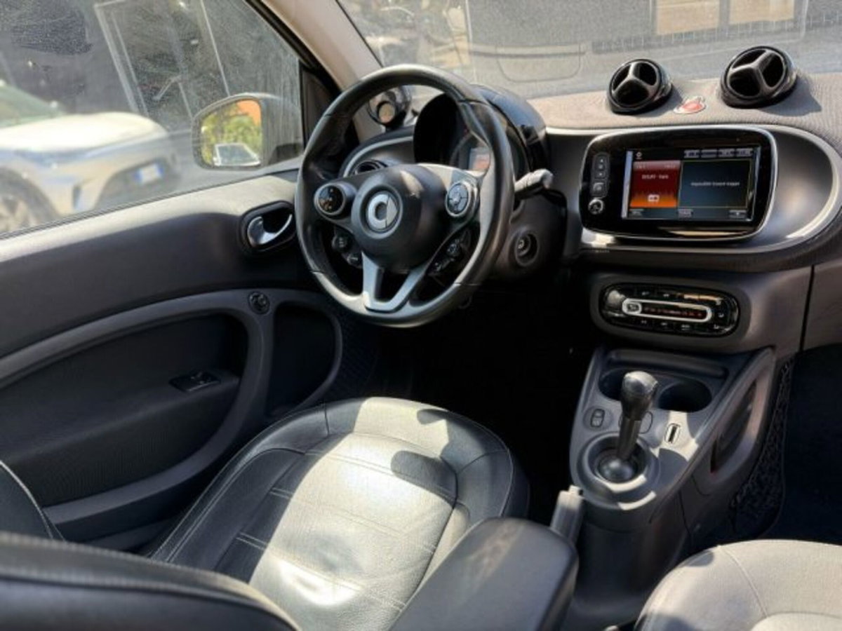 smart Fortwo 70 1.0 Youngster (19)