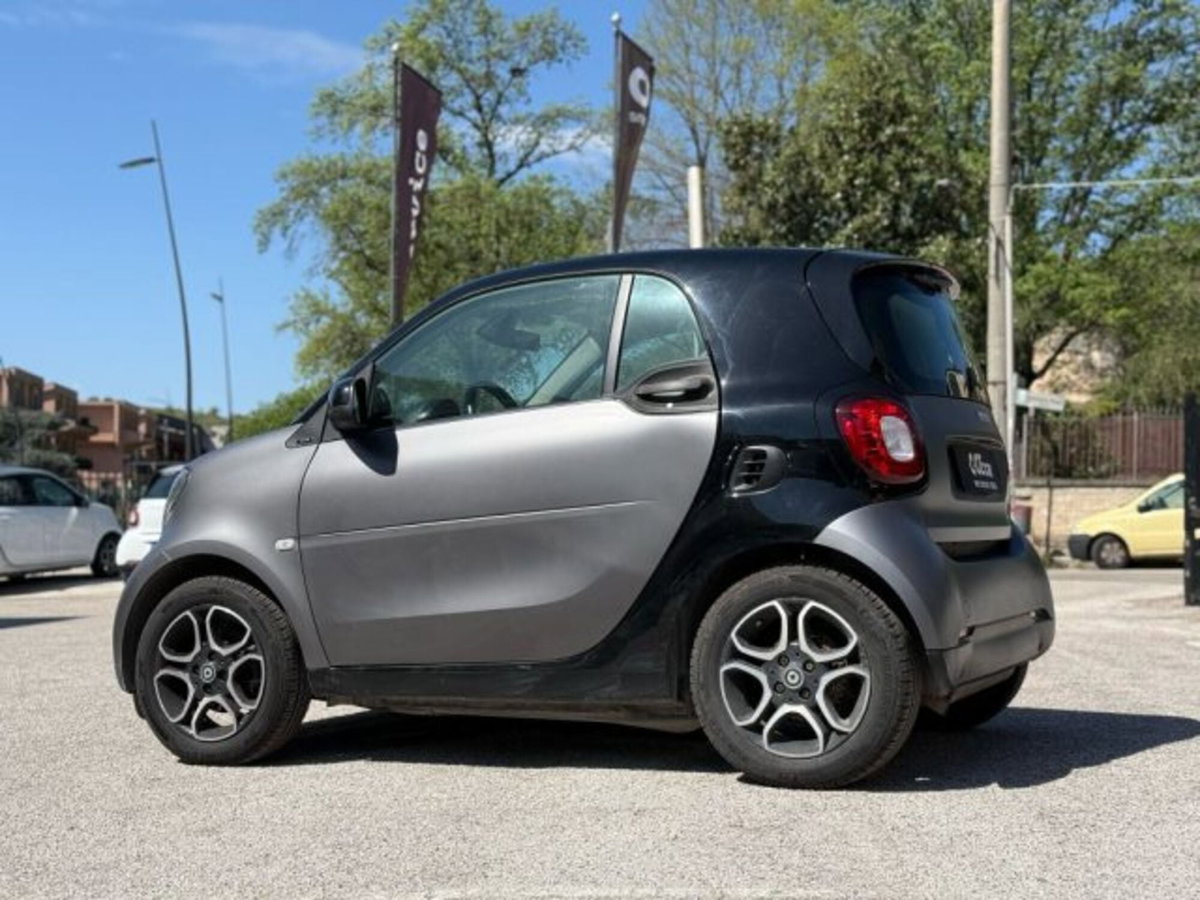 smart Fortwo 70 1.0 Youngster (4)