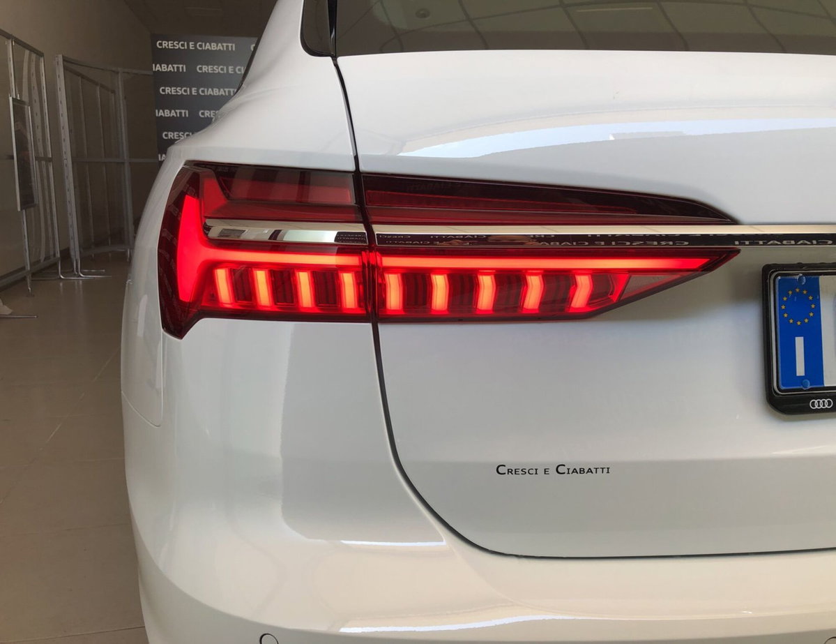 Audi A6 50 3.0 TDI quattro tiptronic Business (6)