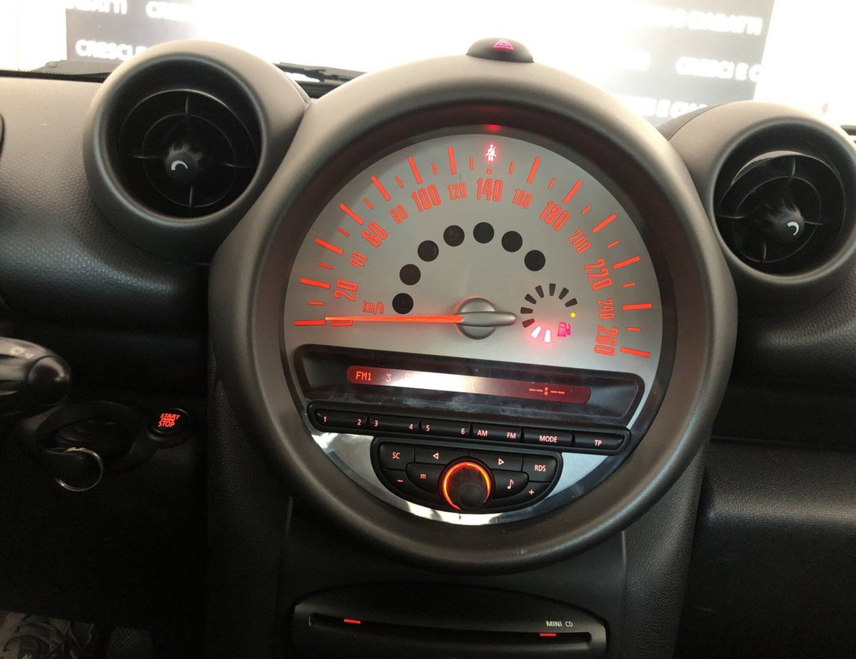 MINI Mini Countryman 1.6 Cooper D Countryman ALL4 (13)