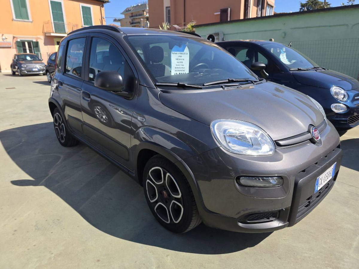 Fiat Panda 1.0 FireFly S&S Hybrid City Cross (4)