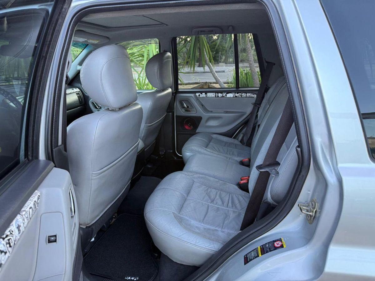 Jeep Grand Cherokee 2.7 CRD cat Overland (10)