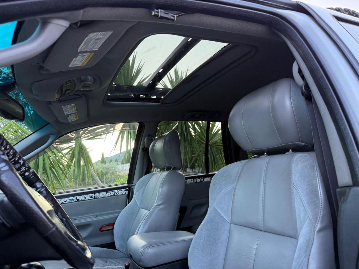 Jeep Grand Cherokee 2.7 CRD cat Overland (15)