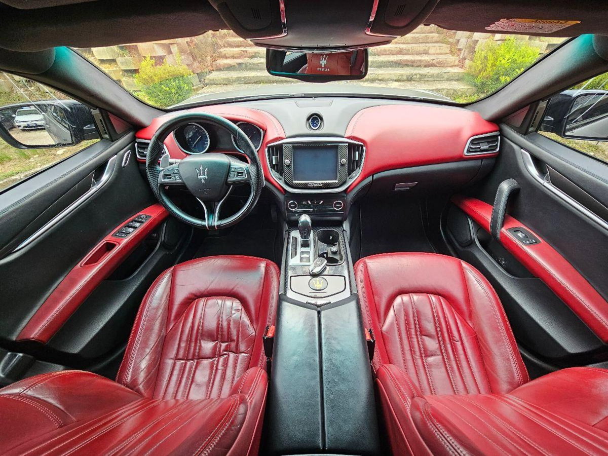 Maserati Ghibli Ghibli V6 Diesel (14)