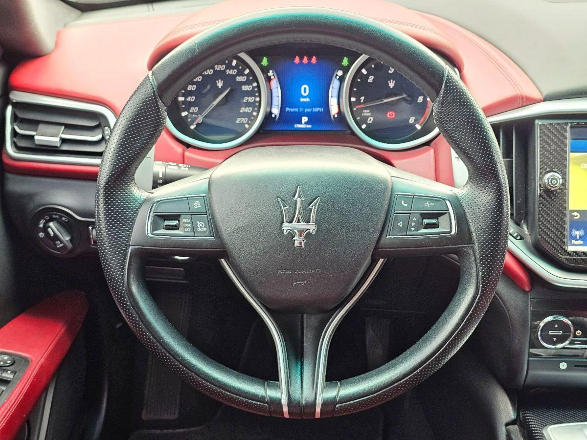 Maserati Ghibli Ghibli V6 Diesel (17)