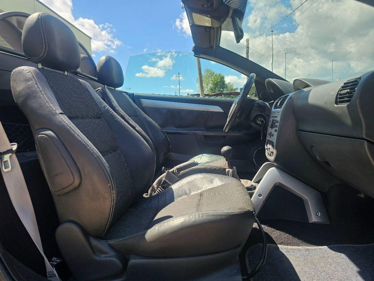 Opel Tigra TwinTop 1.4 16V Sport (13)