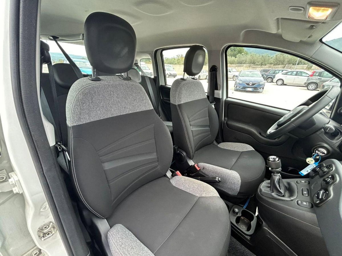 Fiat Panda 1.0 FireFly S&S Hybrid City Cross (8)