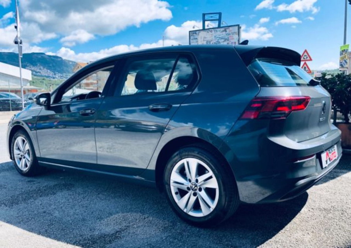 Volkswagen Golf 2.0 TDI SCR Life (4)