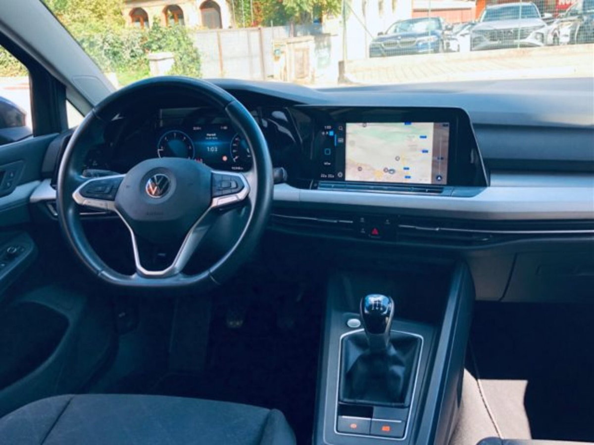 Volkswagen Golf 2.0 TDI SCR Life (9)