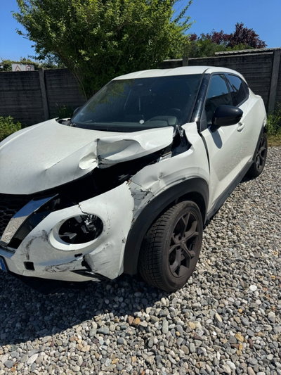 Nissan Juke 1.0 DIG-T 117 CV DCT Business (6)