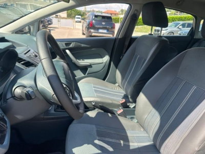 Ford Fiesta 1.4 TDCi 68CV 5 porte Titanium (12)