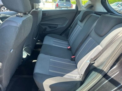 Ford Fiesta 1.4 TDCi 68CV 5 porte Titanium (14)