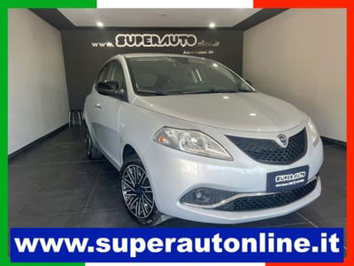 Lancia Ypsilon 1.0 FireFly 5 porte S&S Hybrid Ecochic Gold usata