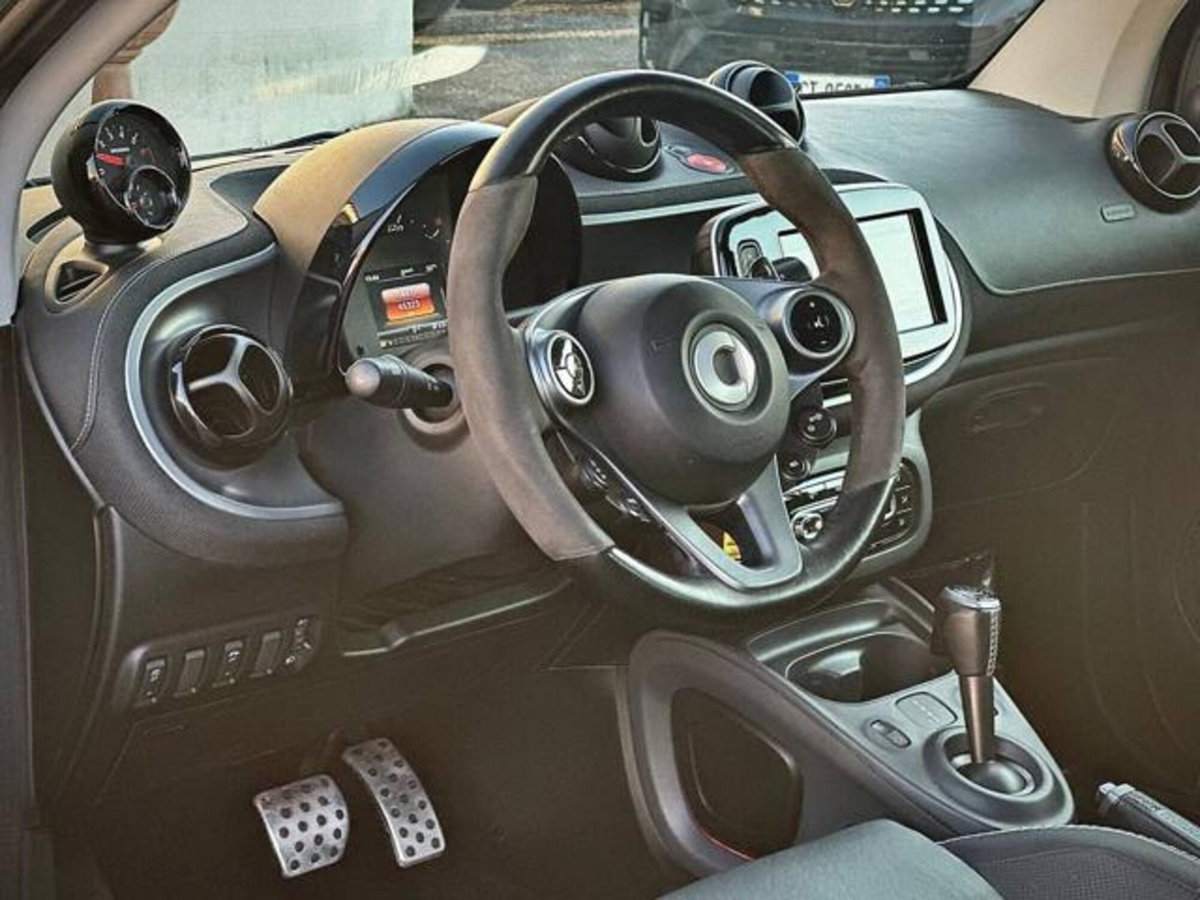 smart Fortwo BRABUS 0.9 Turbo twinamic Xclusive (15)