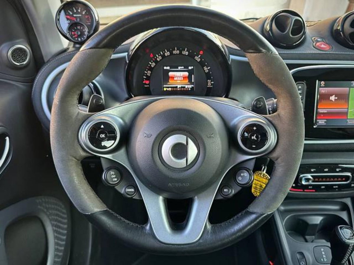 smart Fortwo BRABUS 0.9 Turbo twinamic Xclusive (18)