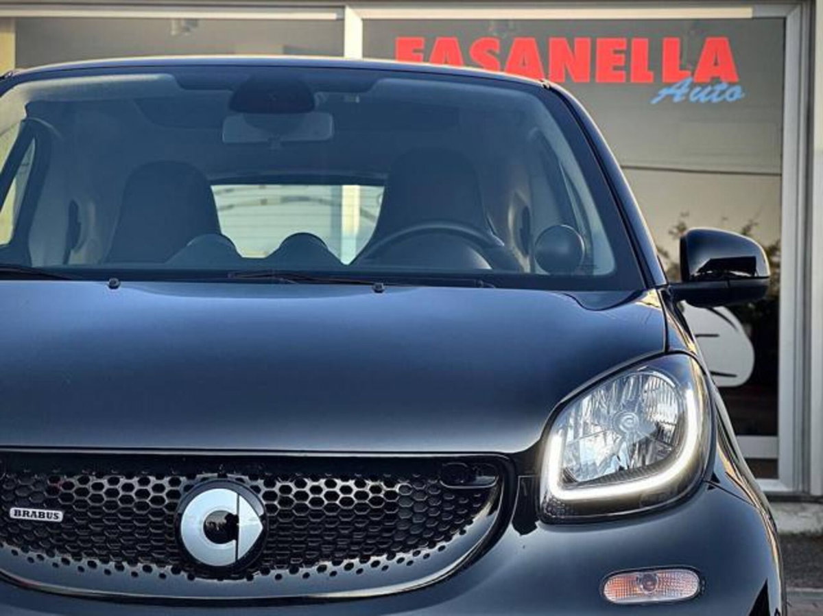 smart Fortwo BRABUS 0.9 Turbo twinamic Xclusive (4)