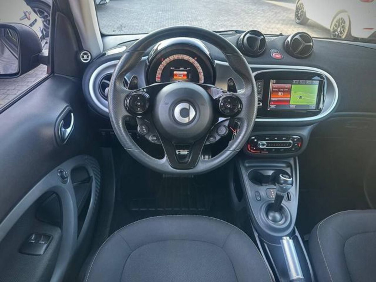 smart Fortwo 90 0.9 Turbo twinamic BRABUS Style (17)