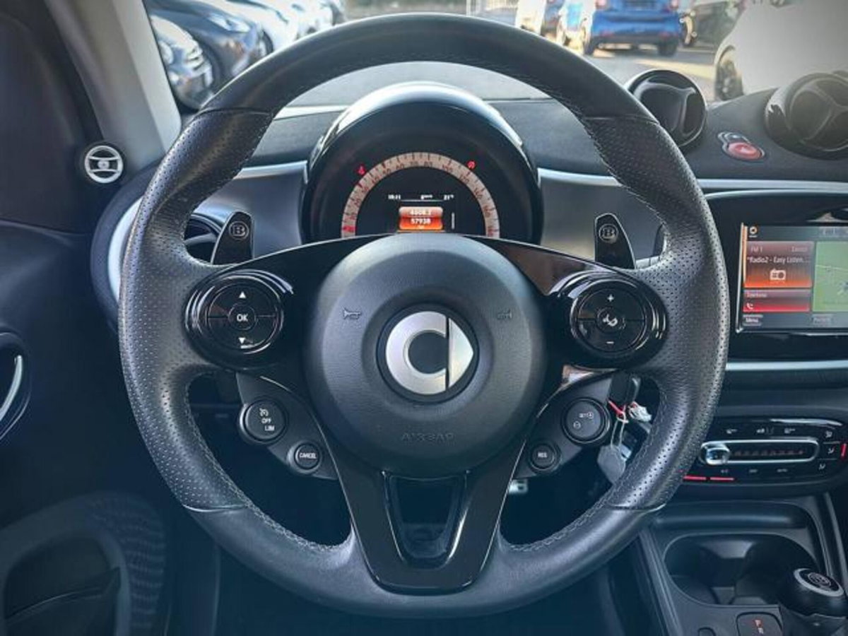 smart Fortwo 90 0.9 Turbo twinamic BRABUS Style (18)