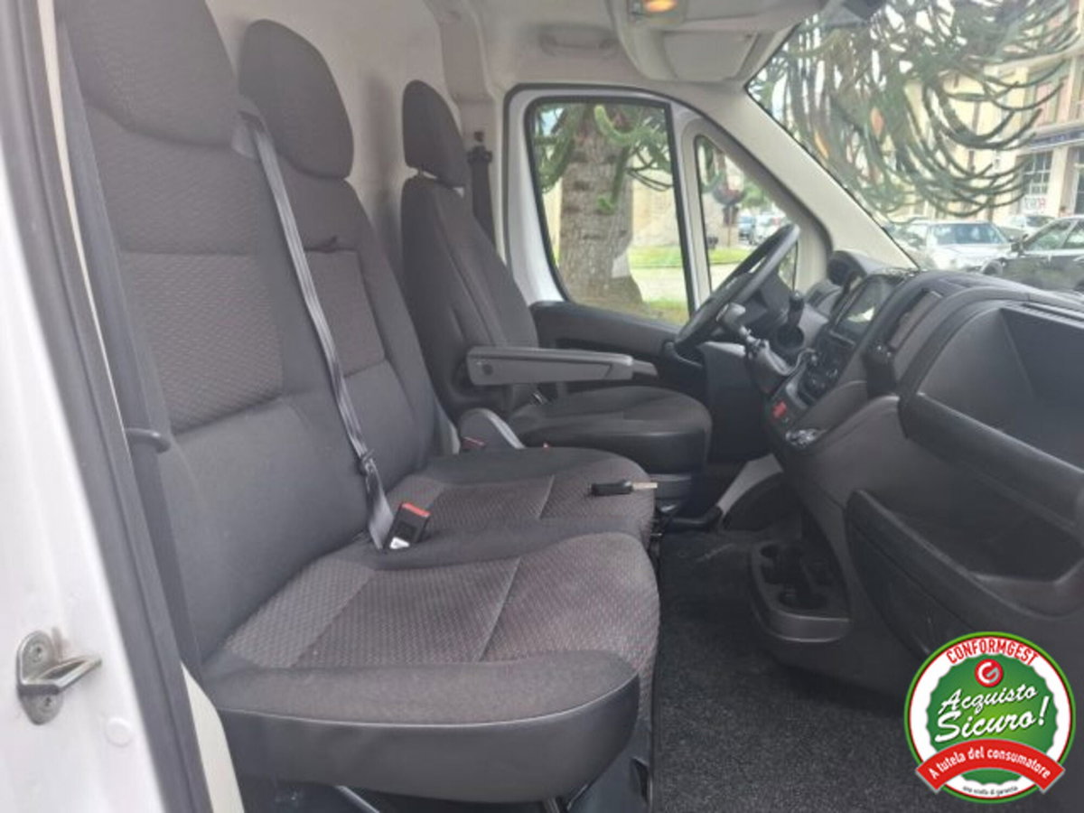 Citroen Jumper Furgone 33 BlueHDi 140 S&S PM-TM Furgone Vetrato (12)