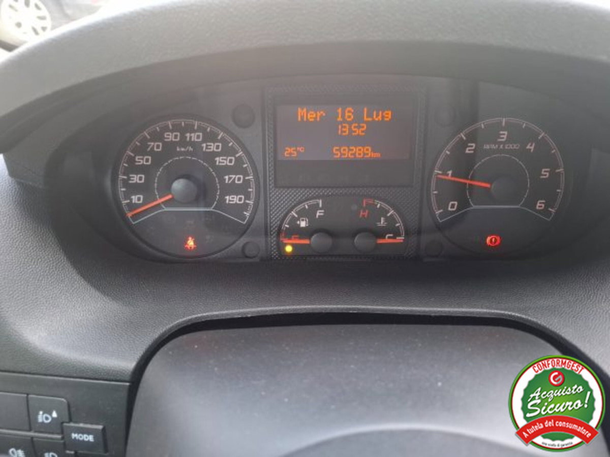 Citroen Jumper Furgone 33 BlueHDi 140 S&S PM-TM Furgone Vetrato (14)