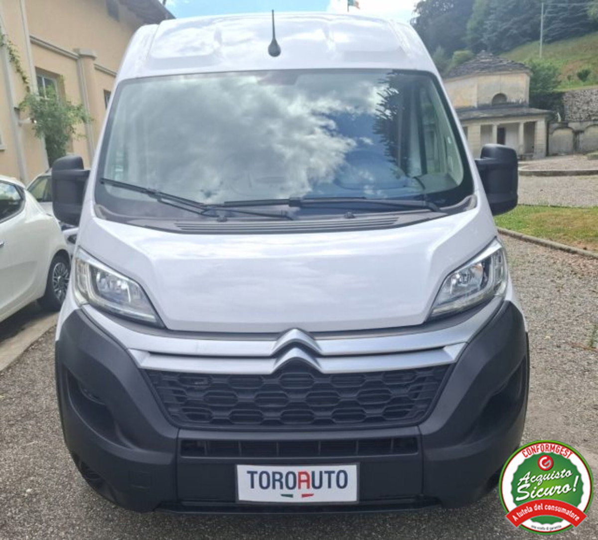 Citroen Jumper Furgone 33 BlueHDi 140 S&S PM-TM Furgone Vetrato (2)