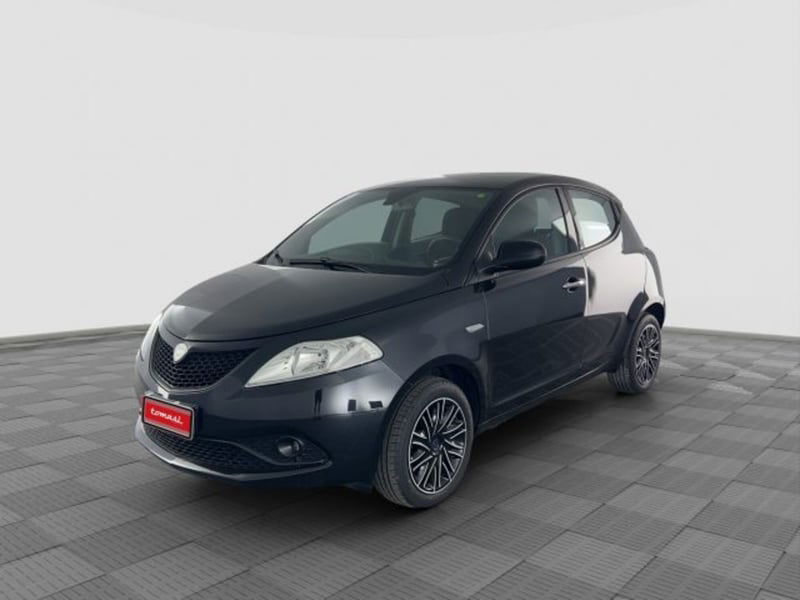 Lancia Ypsilon 1.0 FireFly 5 porte S&S Hybrid Gold Plus
