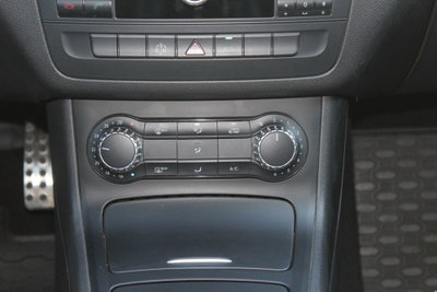 Mercedes-Benz Classe B 200 CDI Automatic Premium (15)