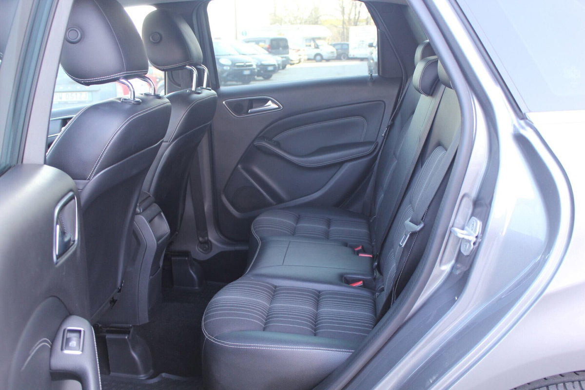 Mercedes-Benz Classe B 200 CDI Automatic Premium (20)