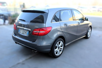 Mercedes-Benz Classe B 200 CDI Automatic Premium (7)