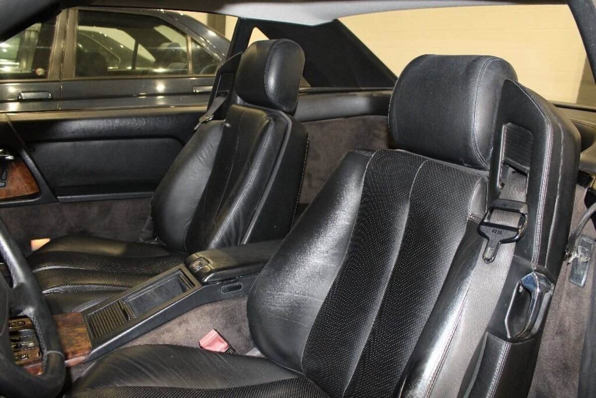 Mercedes-Benz 300 Cabrio 300 SL-24 cat (16)