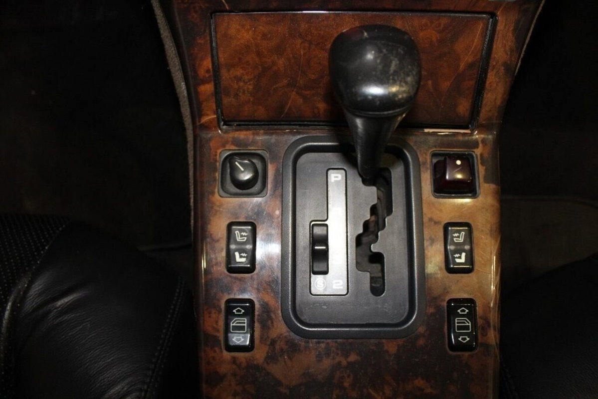 Mercedes-Benz 300 Cabrio 300 SL-24 cat (19)