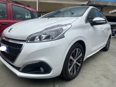 Peugeot 208 82 5 porte Allure usata