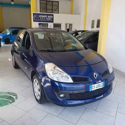 Renault Clio 1.2 16V 5 porte Confort usata