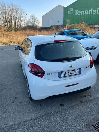 Peugeot 208 68 5 porte Active usata