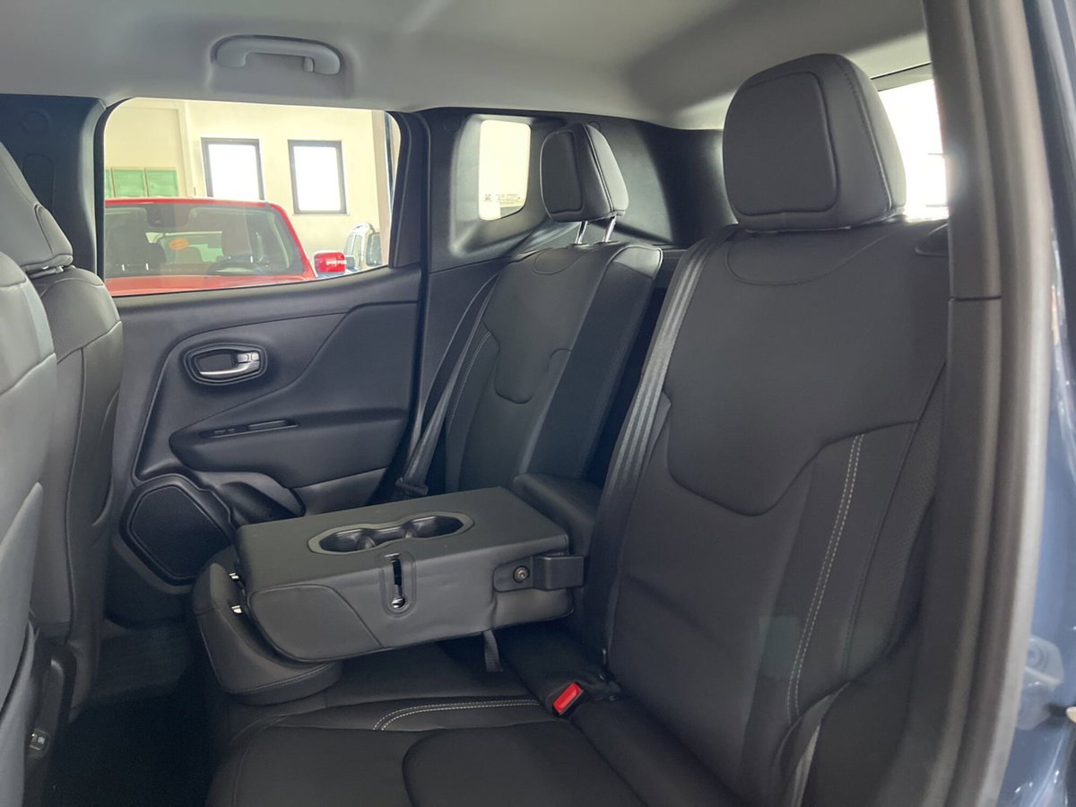 Jeep Renegade 1.5 turbo t4 mhev Summit 2wd dct (6)