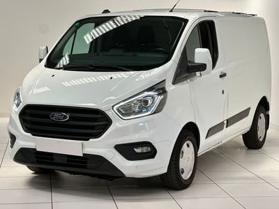 Ford E-Transit Custom Furgone e Transit custom V710 320 64kWh 218cv Trend L1H1 d.cab usato