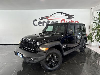 Jeep Wrangler Unlimited 2.2 Mjt II Sahara usata