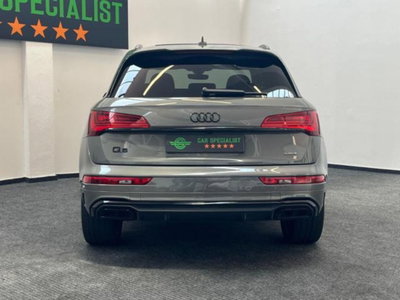 Audi Q5 40 2.0 tdi mhev 12V Identity Black quattro s-tronic (6)