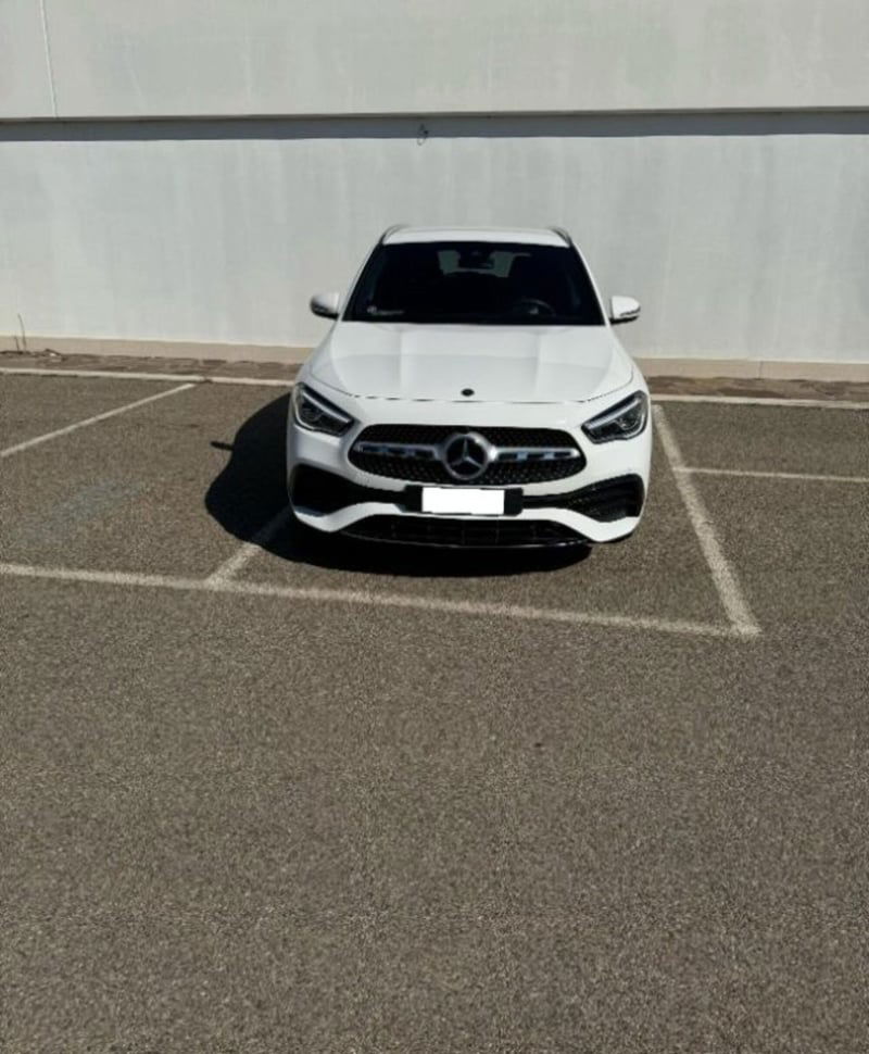 Mercedes-Benz GLA SUV 250 e Plug-in hybrid Automatic Premium