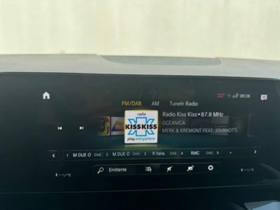 Mercedes-Benz GLA SUV 250 e Plug-in hybrid Automatic Premium (16)