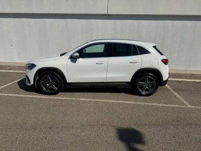 Mercedes-Benz GLA SUV 250 e Plug-in hybrid Automatic Premium (3)
